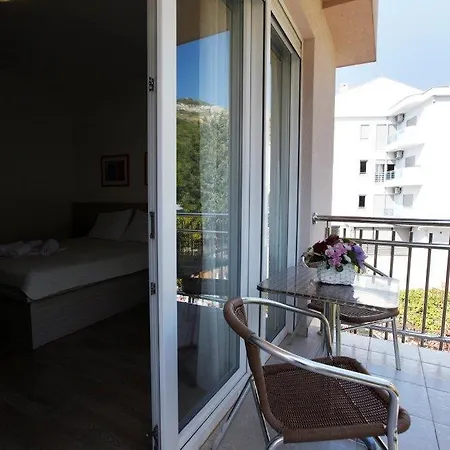 House Star Apartment Petrovac Room photo