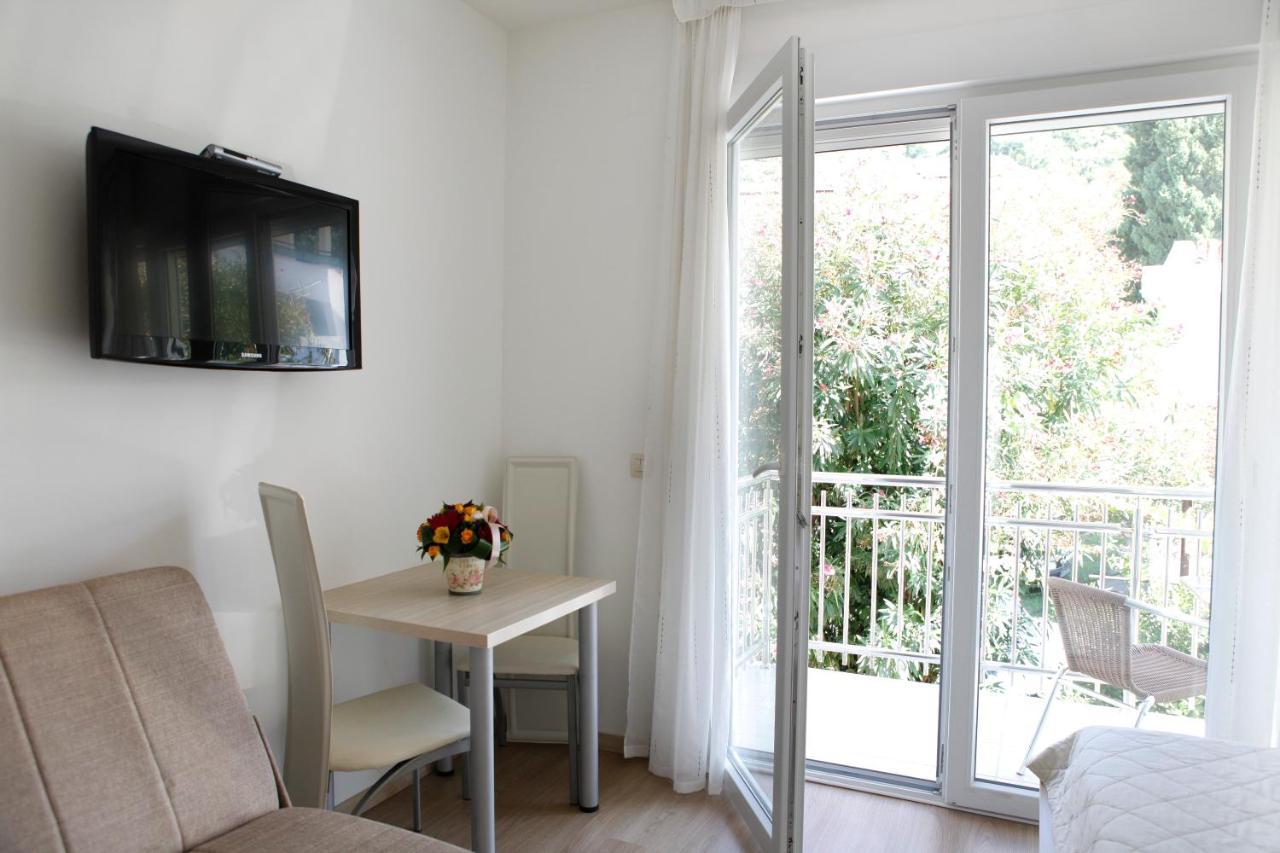 House Star Apartman